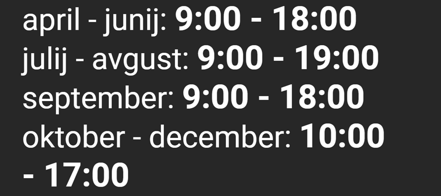 Zaslonska maska besedila, ki predstavlja urnik organizacije, kjer se tudi pri zelo veliki povečavi vsebina prilagodi in ostane berljiva.