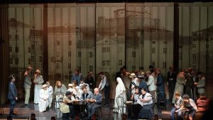 Slušne ovire in dostop do avdio vsebin: zakaj so podnapisi nujni